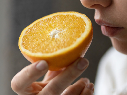 Anosmie je častější u pacientů s mírným průběhem COVID-19